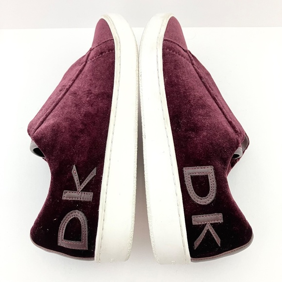 Donna Karan New York Burgundy Velour / Velvet Slip On Sneakers Size 7 F3101154 - Picture 6 of 13